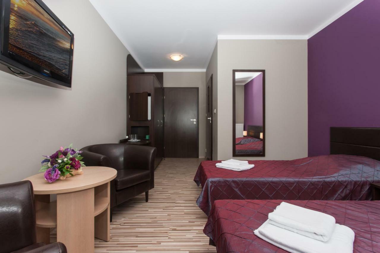 Na Bialej Apartment เรวัล ภายนอก รูปภาพ