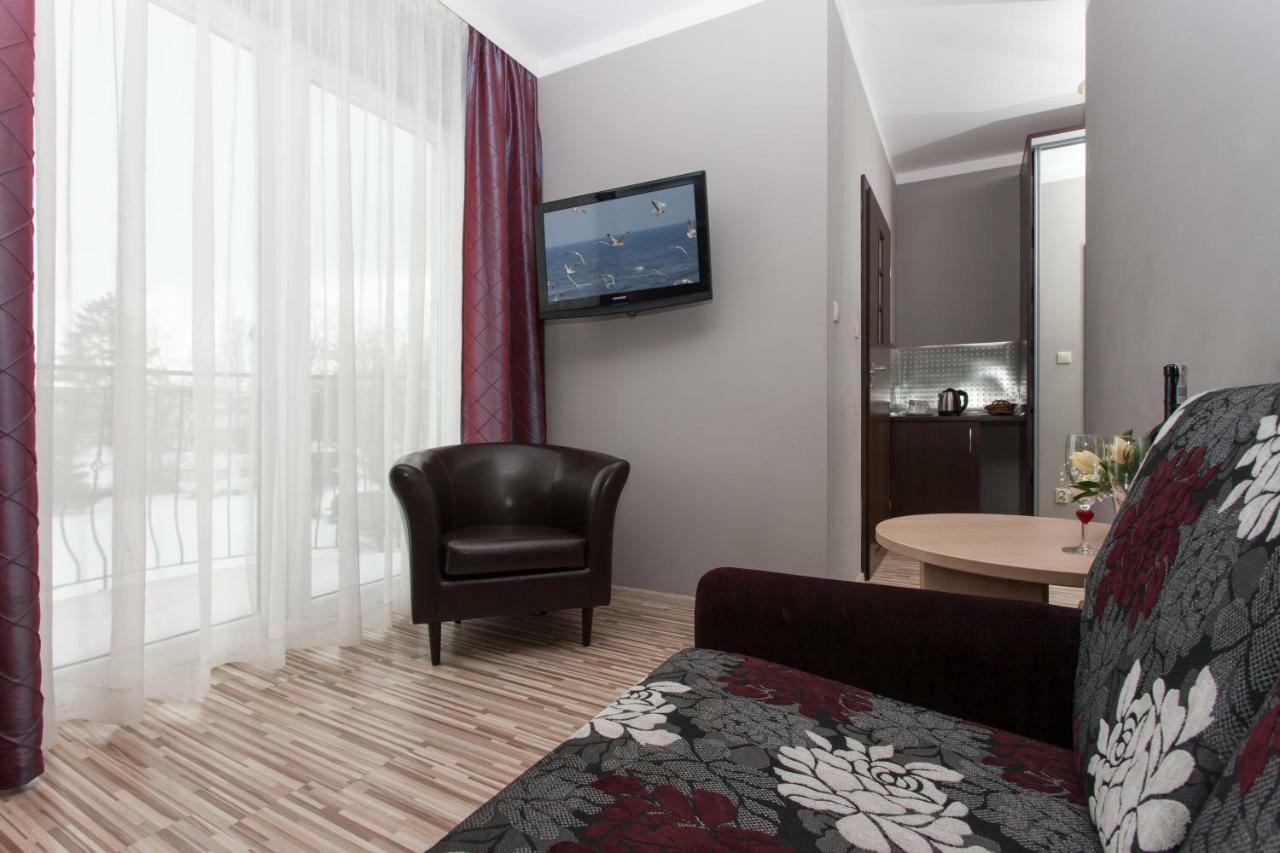 Na Bialej Apartment เรวัล ภายนอก รูปภาพ
